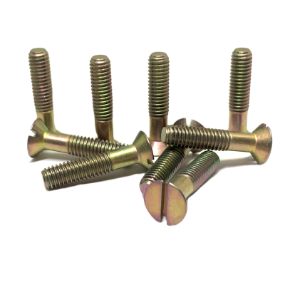 在太空，拧一颗螺钉要费多大劲？